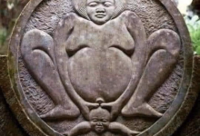 Visualizing Birth through the Bumi Sehat Foundation's Relief Sculpture and Logo